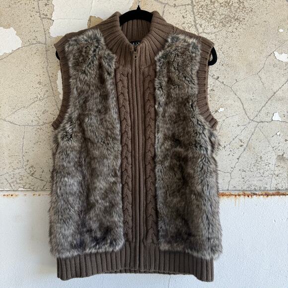 Tribal Jackets & Blazers - Faux Fur‎ Sweater Vest Tribal Womens M Cable Knit Mock Neck Cabincore Apres Ski